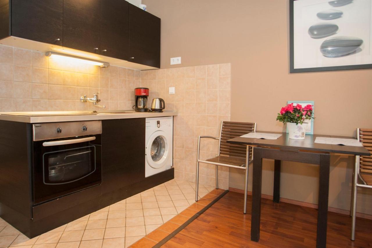 Gloria Apartment Boedapest Buitenkant foto